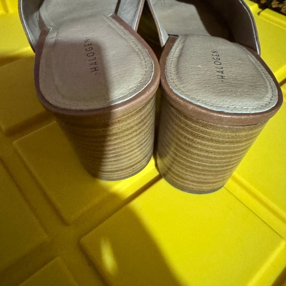 Halogen Brown Leather Mules with Pointed Toe - Picture 4 of 8